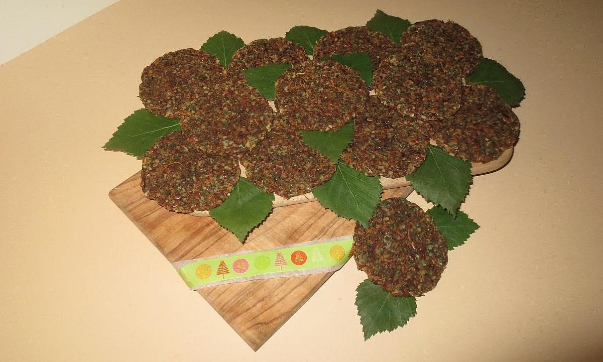 «Pan de almendras y abedul con zanahorias y semillas de lino» visto desde arriba.