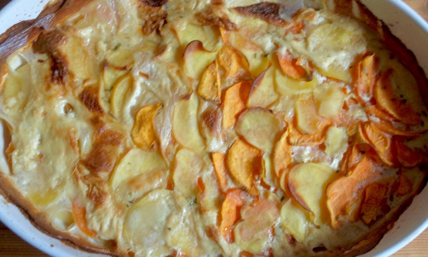 «Patate dolci con rosmarino e crema di soia» finite e fresche dal forno.