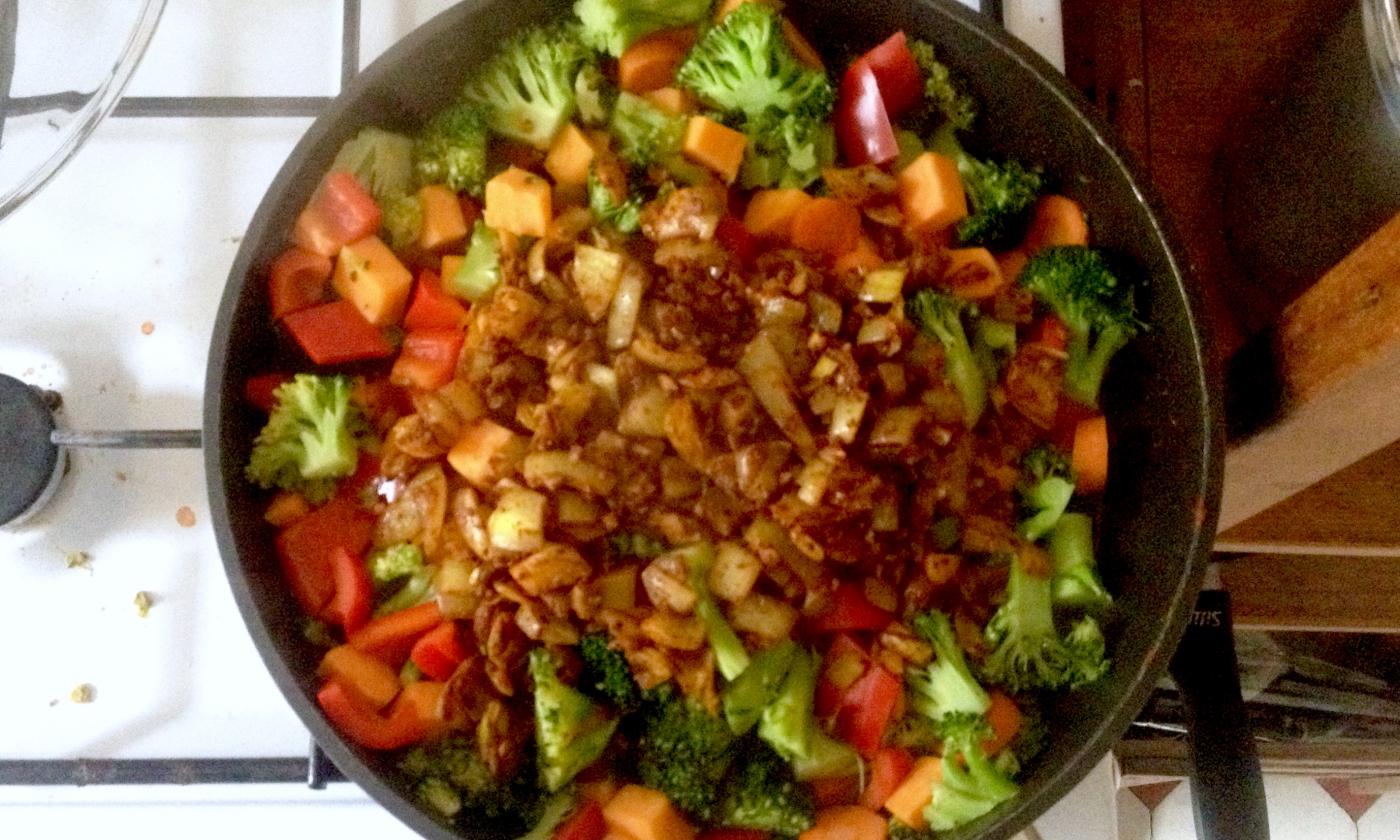 Gemüse mit Zwiebelmasse