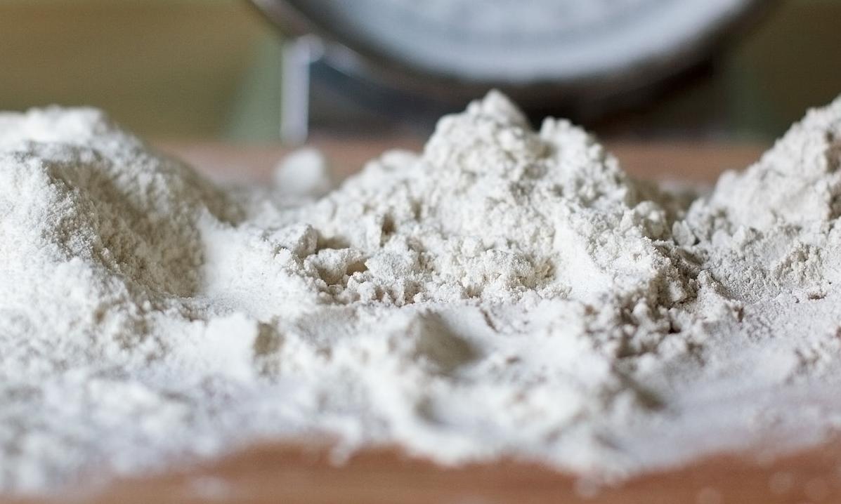 Pasta and baked goods, vegetarian: flour Pasta and baked goods, vegetarian: flour