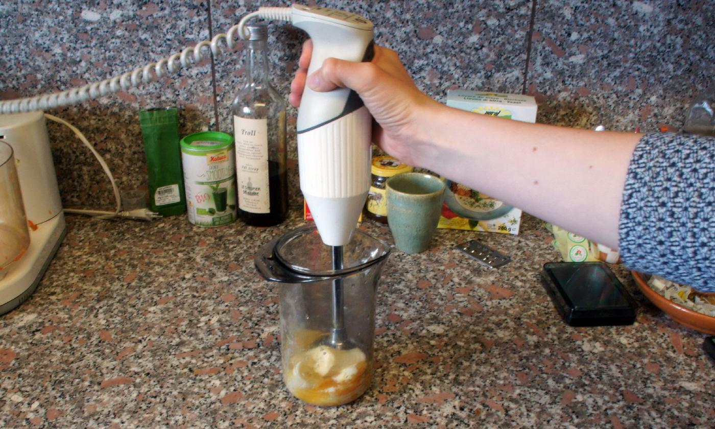 Karotten-Broccoli an Vanillesauce mit Banane und Orange | Stiftung G+E