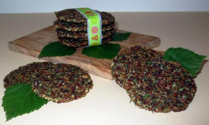 Almond-birch bread (Birkentaler) with carrots and linseed | Foundation G+E