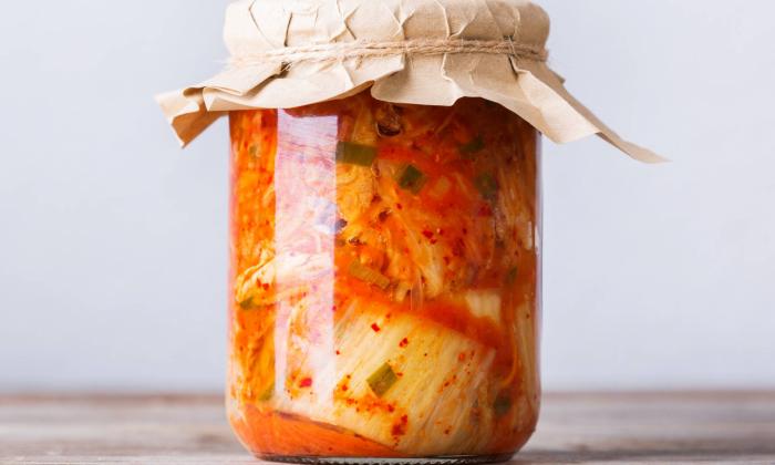 Kimchi made from cabbage or radish (raw?, organic) | Foundation G+E