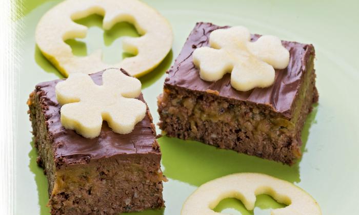 Torta di mele, timo e cioccolato con burro di cacao