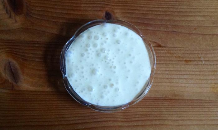Crema di soia con olio di canola per il montaggio