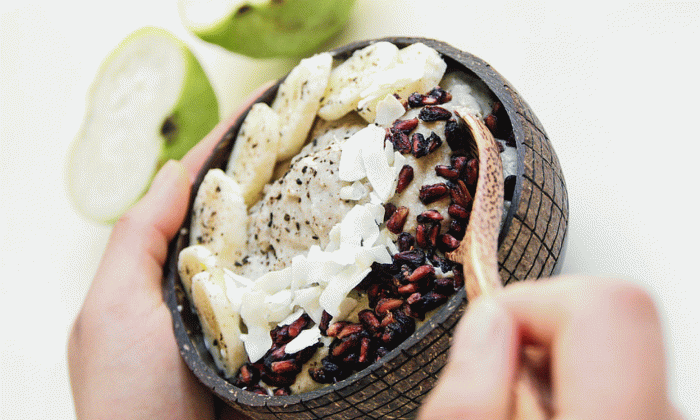 Raw vegan vanilla cinnamon semolina pudding with buckwheat | Foundation G+E