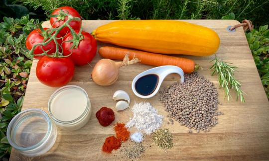 Фото ингредиентов для «Веганская безмасляная лазанья из кабачков с чечевицей».