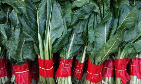 Gemüse roh, unbehandelt: Mangold, roh - Beta vulgaris subsp. vulagaris Gemüse roh, unbehandelt: Mangold, roh - Beta vulgaris subsp. vulagaris