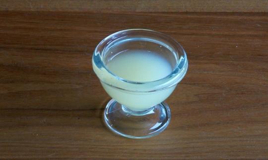 Raw lemon juice squeezed from fresh lemons can be used in the kitchen to enhance many dishes and drinks. It can also used as a cleaning agent and air freshener.