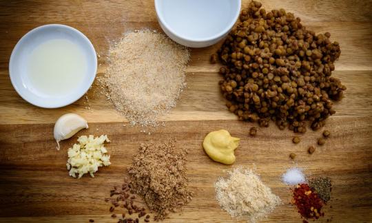 Picture of prepared ingredients for the "Crispy-Spicy Lentil Balls".