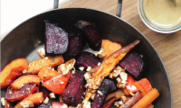 Фото рецепта "Запечённые в духовке осенние овощи с горчич. соусом" из Vegane Lieblingsrezepte, с.115
