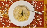 Picture of the finished recipe "Creamy, hearty stew with white beans and turnip".