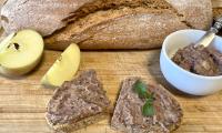 Recipe picture of the prepared "quick vegan, low-calorie "liver sausage" spread".
