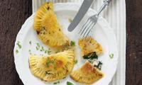 Imagen de la receta «Empanadillas de patata» del libro: «Das vegane Kochbuch meiner Oma», página 46