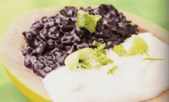 Imagen de la receta «Barquito de arroz con leche» del libro «Und was isst du dann?"», página 64 Imagen de la receta «Barquito de arroz con leche» del libro «Und was isst du dann?"», página 64
