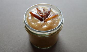 Reworked date syrup made from dates, water and lemon from "The How Not to Die Cookbook".